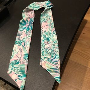 Lilly Pulitzer head/hair scarf!